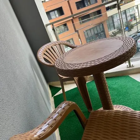 Lägenhet Escape - 2 Tirana